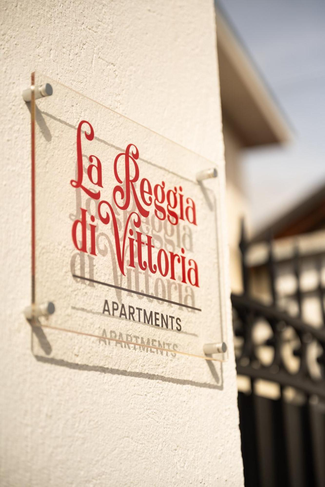 베나리아 리알레 La Reggia Di Vittoria 아파트 외부 사진